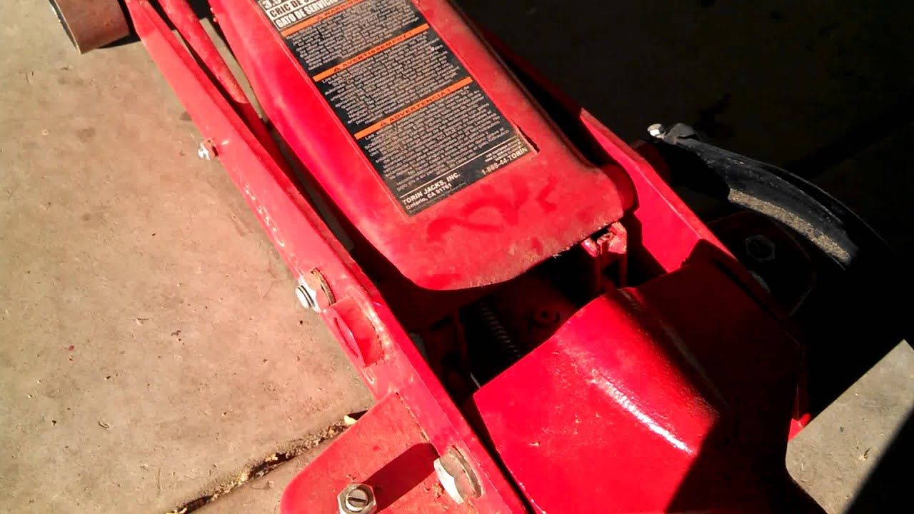 Big Red 2 Ton Floor Jack