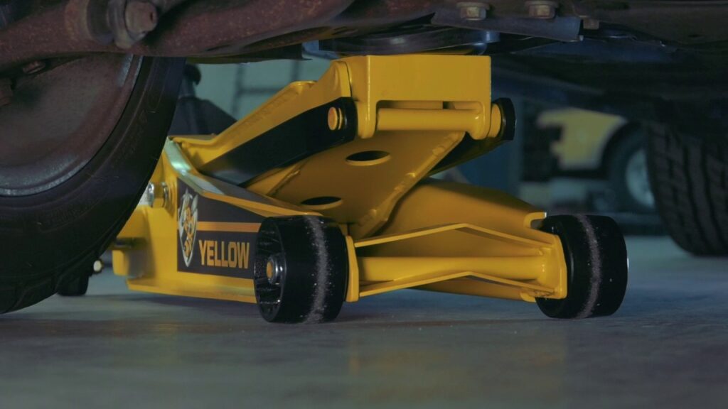 Buy the Best Yellow Jacket 3 Ton Floor Jack for Your Needs