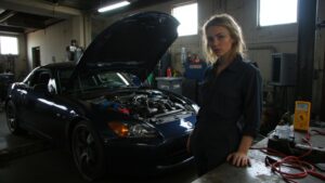 battery warning light causes