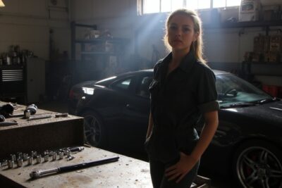 fall car maintenance checklist