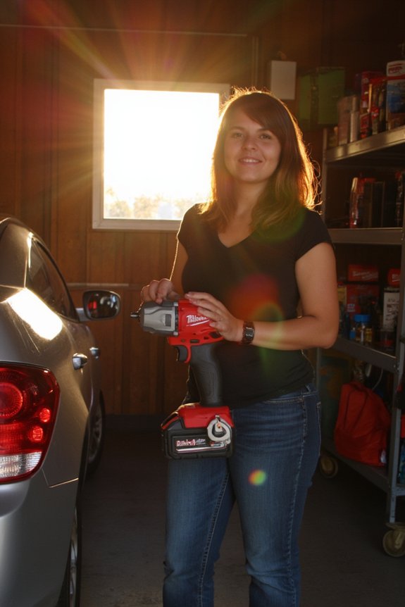 milwaukee impact wrench details